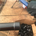 End cap proctetors are installed on each pipe before they be bundled